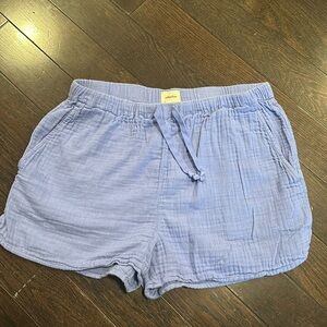 Linen shorts